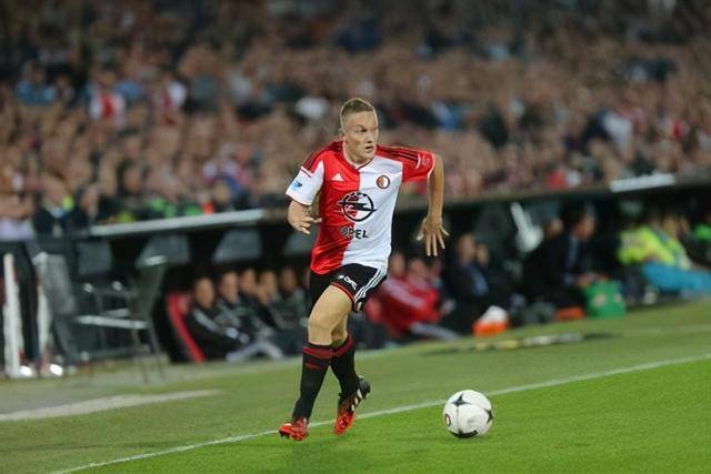 西甲-孔德破门 巴萨客场1-1战平赫塔菲